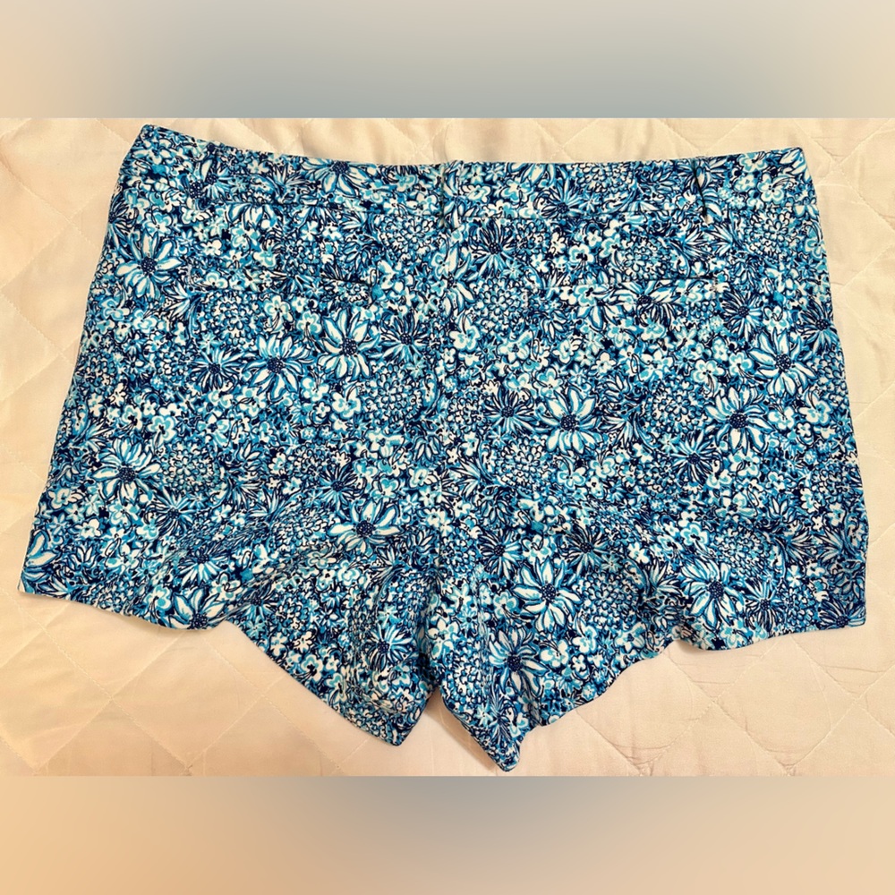 NWT Lilly Pulitzer 5" Callahan Knit Short Cumulus Blue Blooming Together - Picture 4 of 5